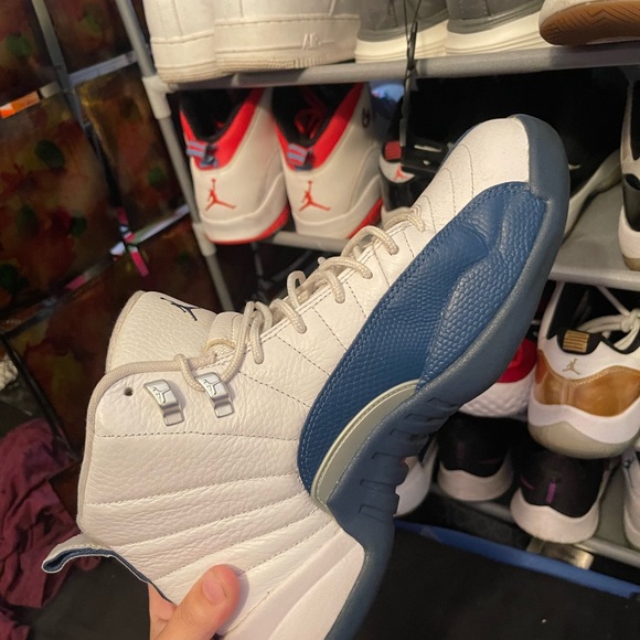 Mens sneakers